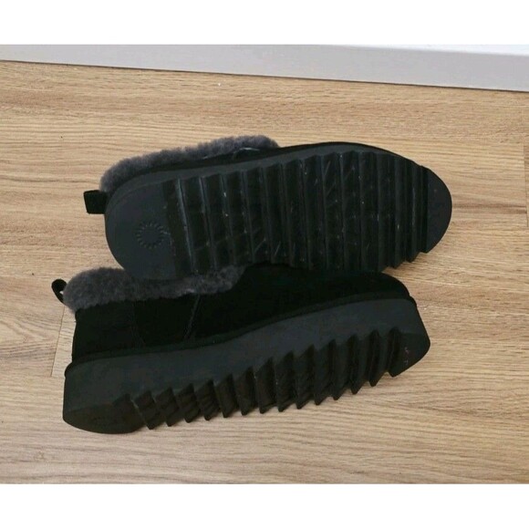 UGG NITA Women's Suede Shealing Lined Slippers Ankle Boots Black Size 11 - Picture 4 of 7